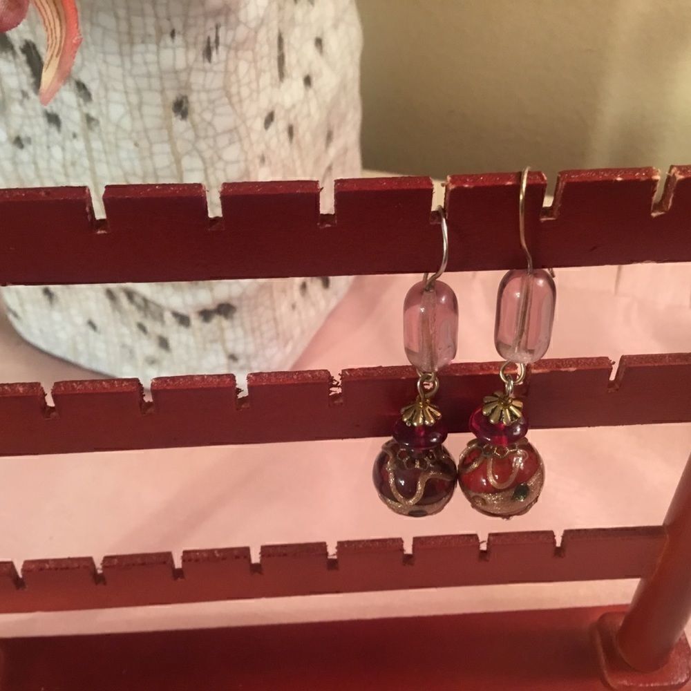Goldtone Ear Wires w/Red Lamp Work Beads - Picture 4 of 6